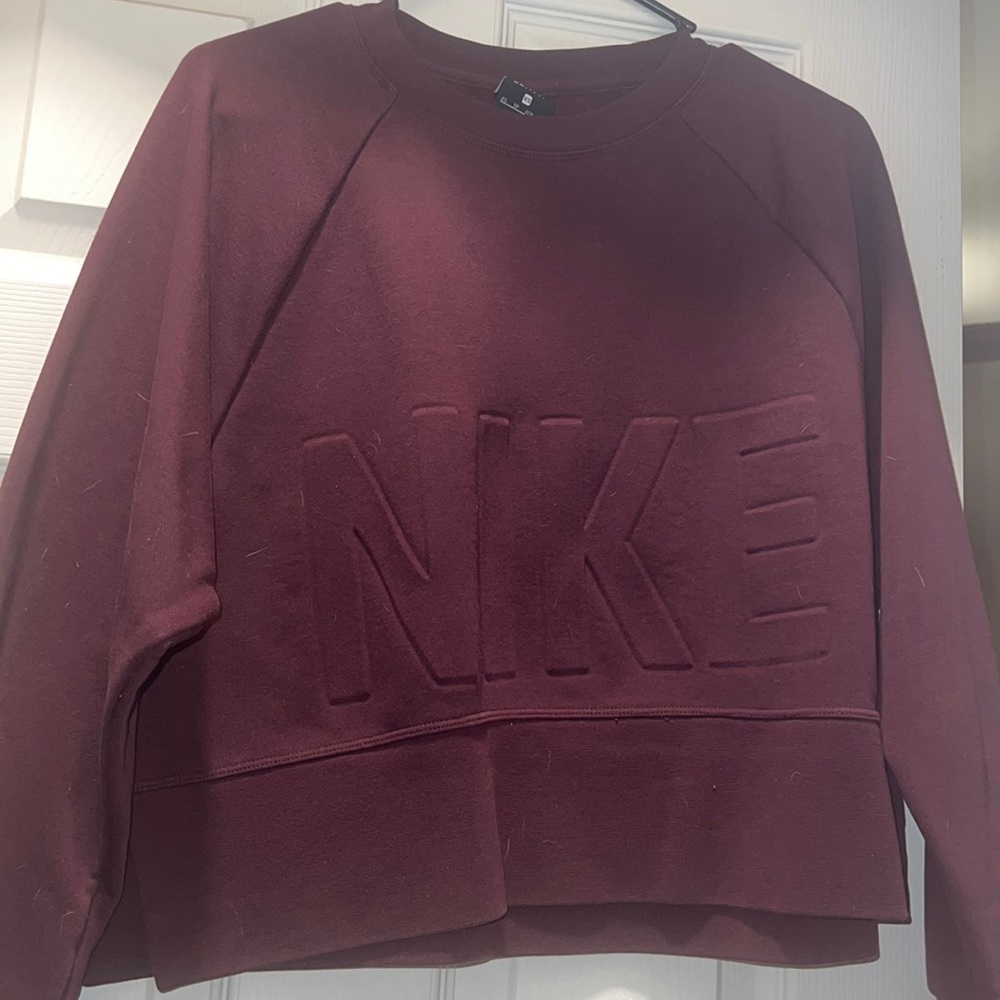 Nike Cropped Sweater!